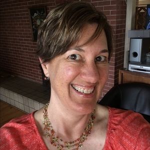 Meet your Posher, Ellen